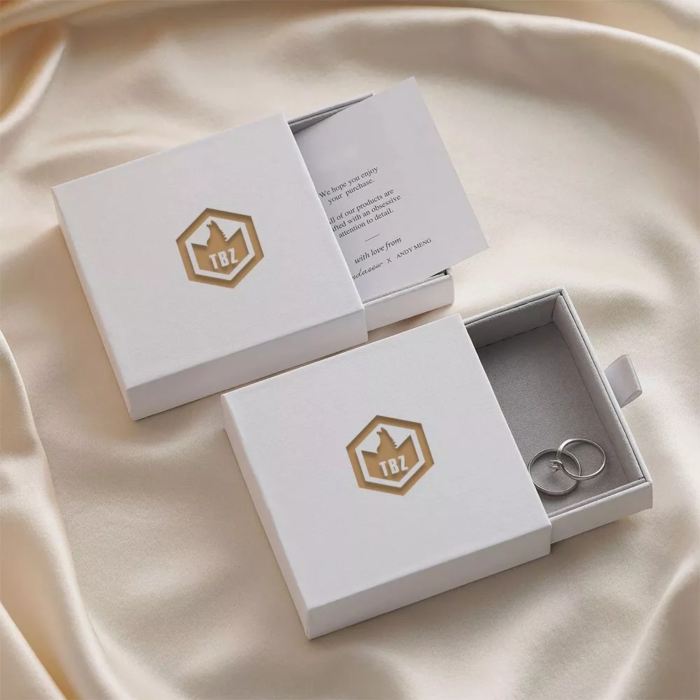 Custom small earing boxes with logo