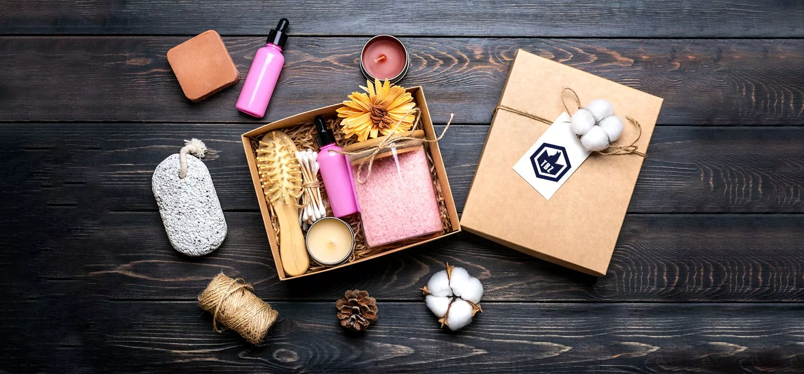 Skin care beauty boxes with logo